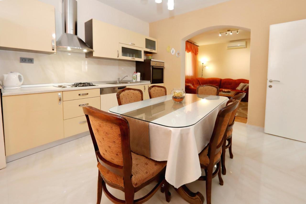 Apartment Lucijan Bibinje Esterno foto
